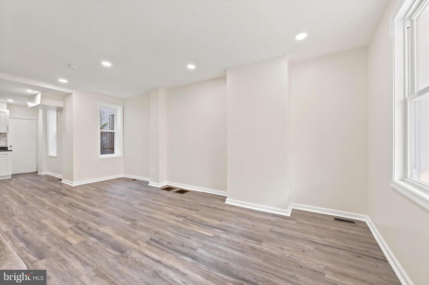 1326 N Wanamaker Street photo 16