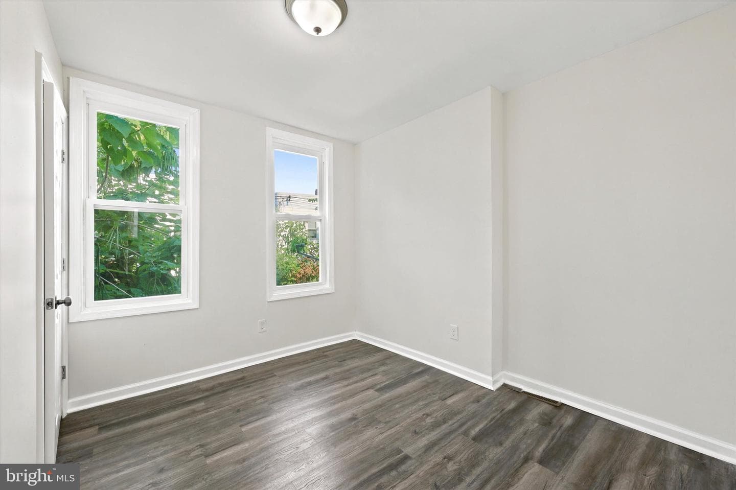 1326 N Wanamaker Street photo 24