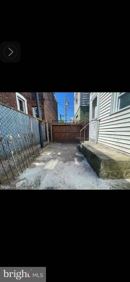 2022 E Venango Street photo 17