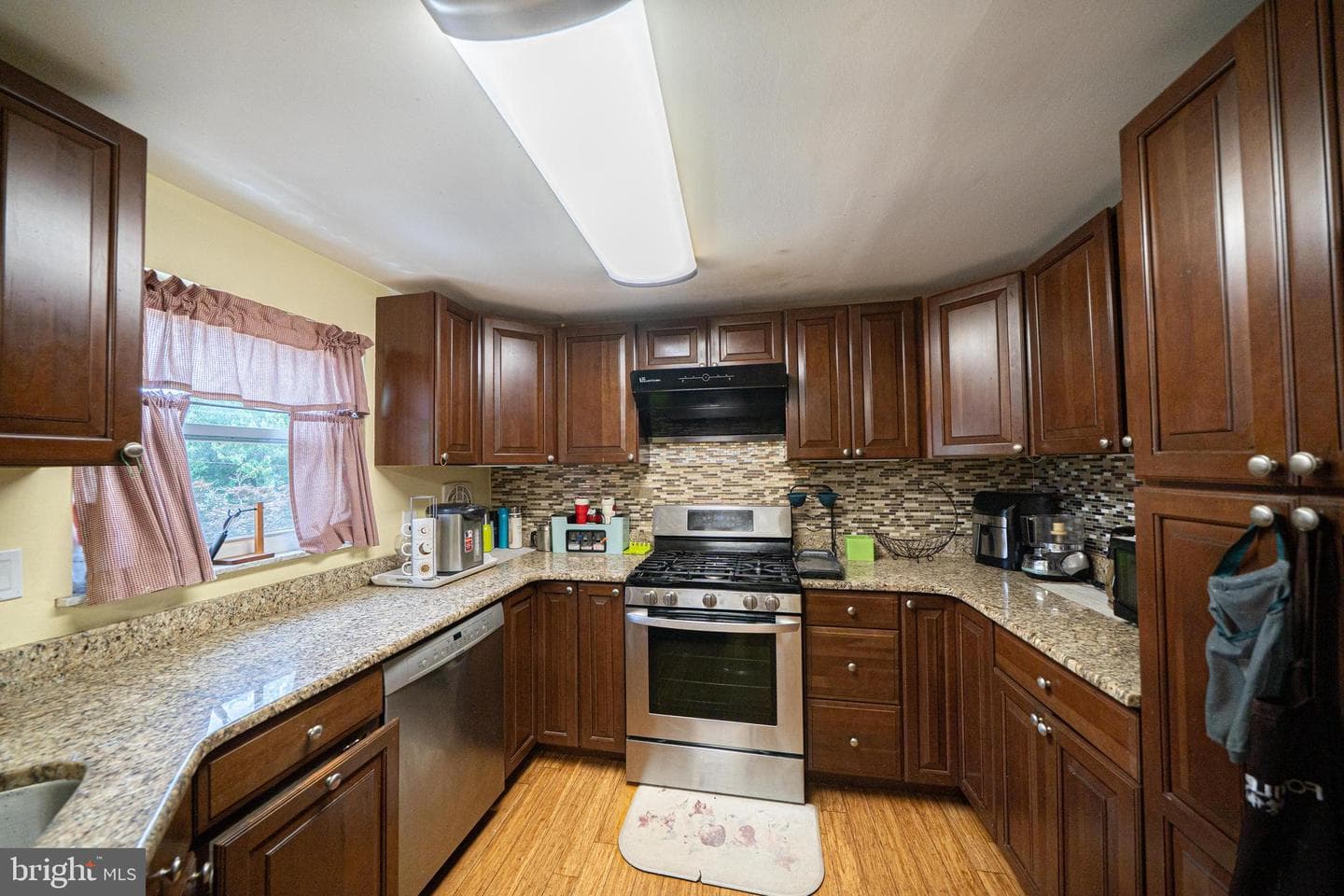 816 Kendrick Street photo 13