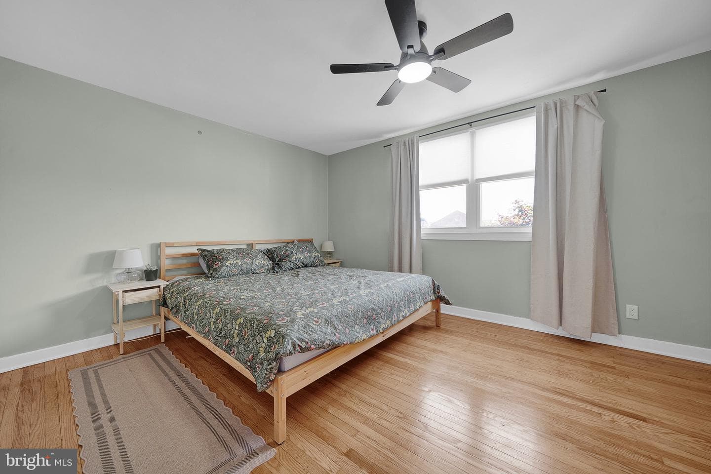 7818 Fayette Street photo 18