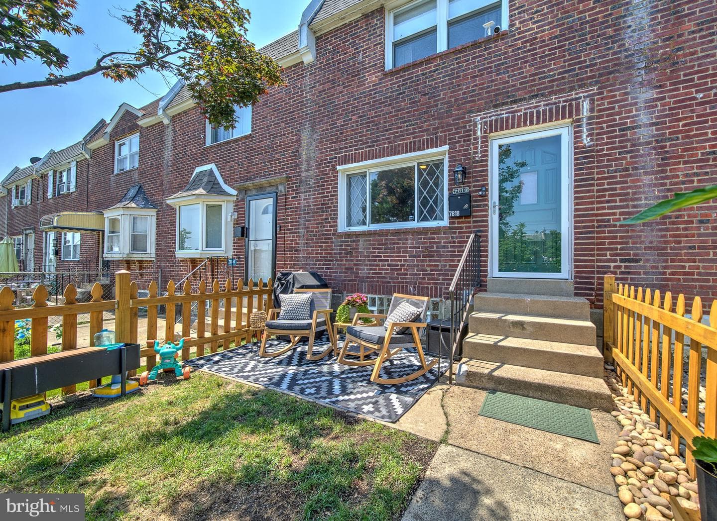 7818 Fayette Street photo 40