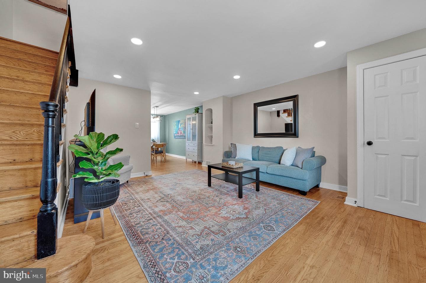 7818 Fayette Street photo 9