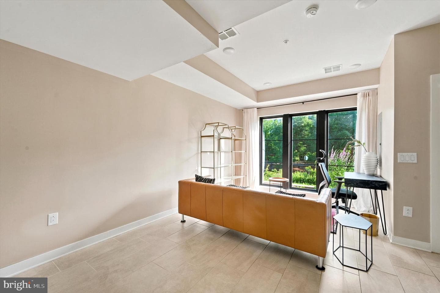 4561 Riverside Way photo 5