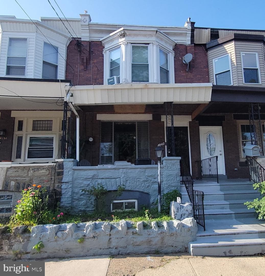 4849 Fairmount Avenue, Philadelphia