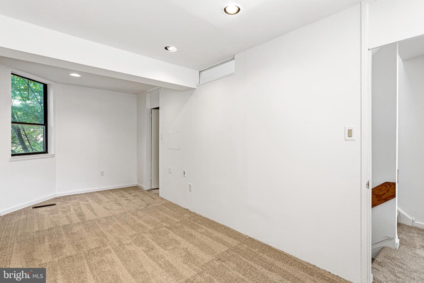 341 S 5th Street photo 25