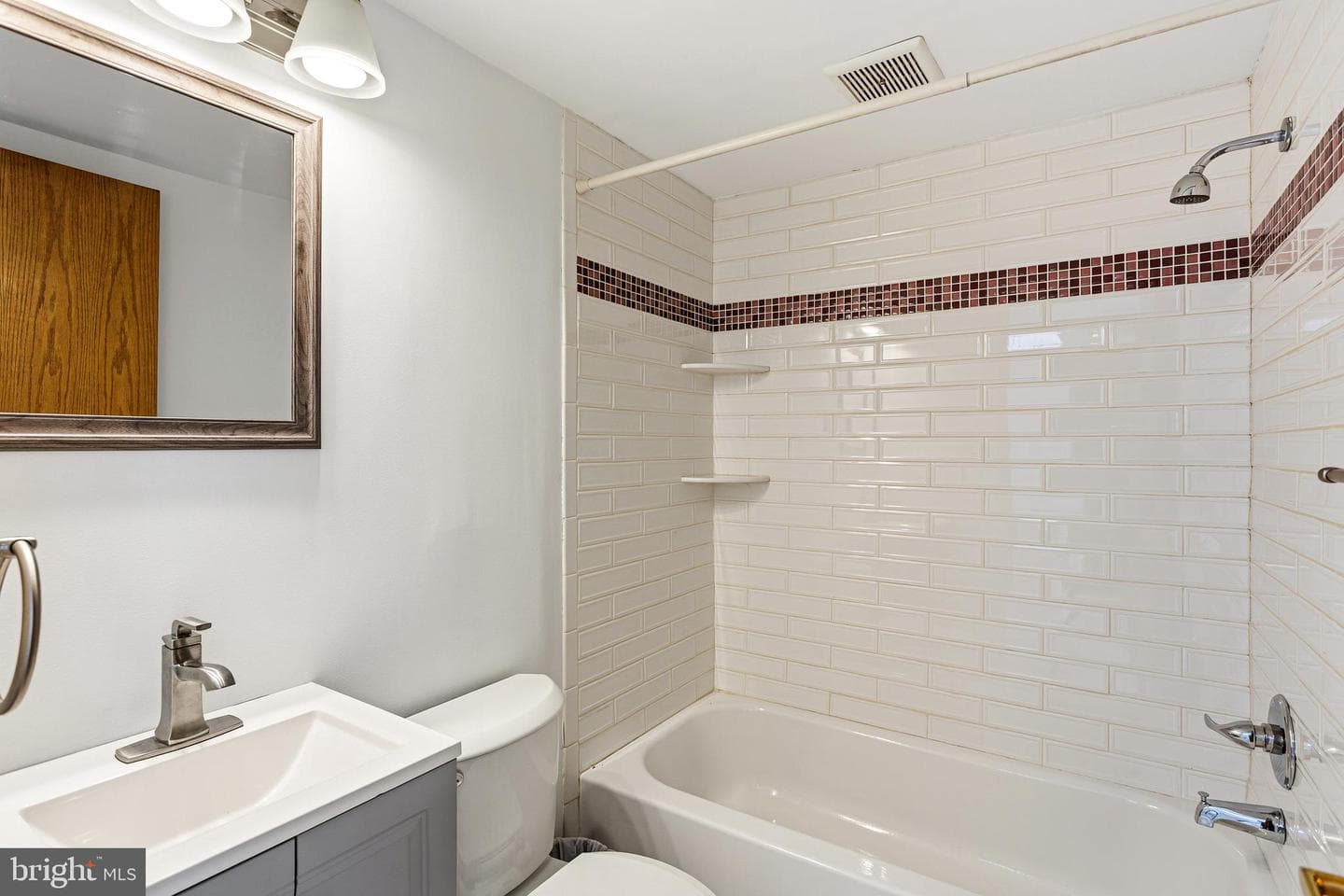 341 S 5th Street photo 34