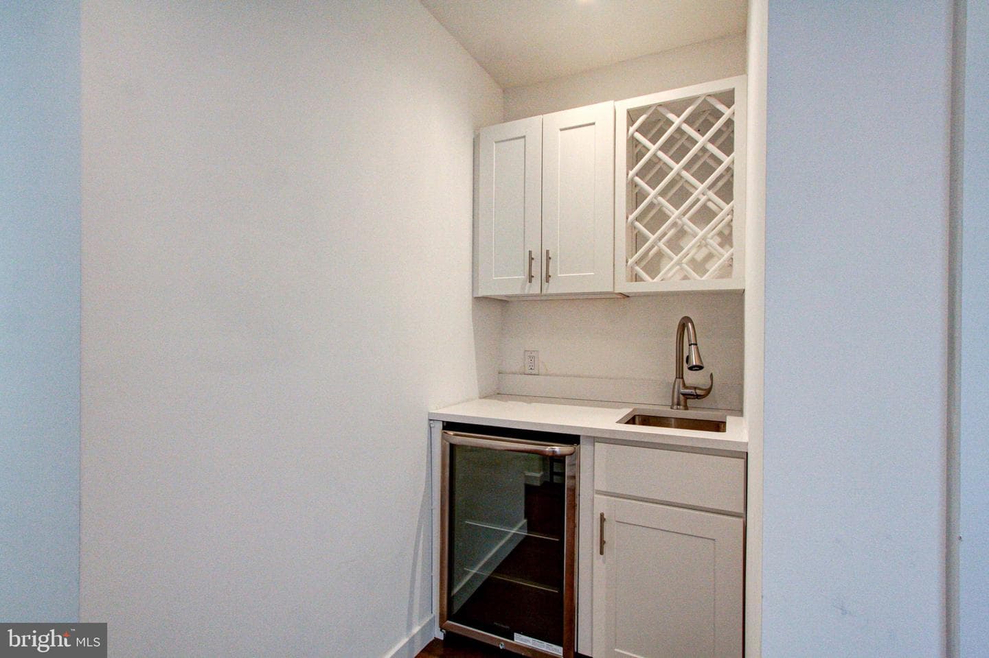 1136 S 26th Street photo 32