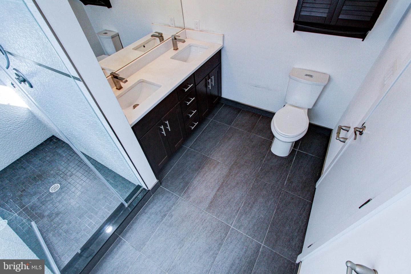 1136 S 26th Street photo 35