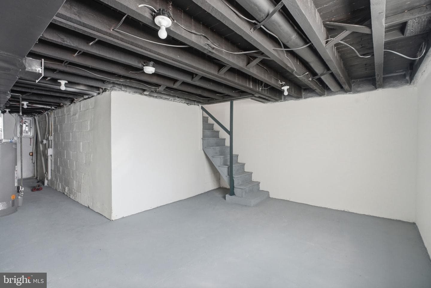 5544 Windsor Street photo 35