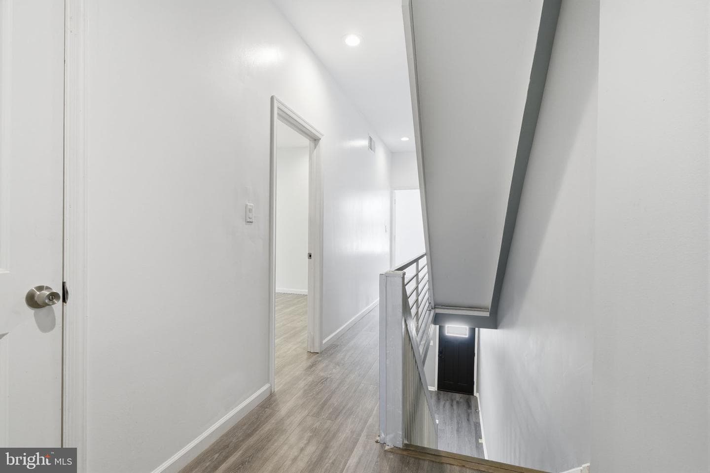 3146 Euclid Avenue photo 15