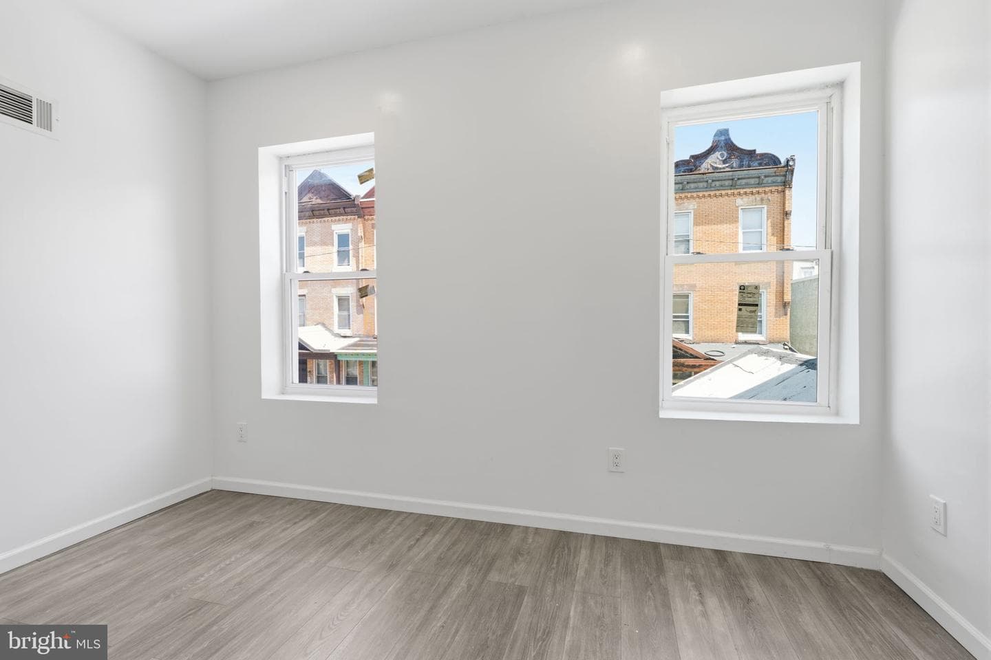 3146 Euclid Avenue photo 20