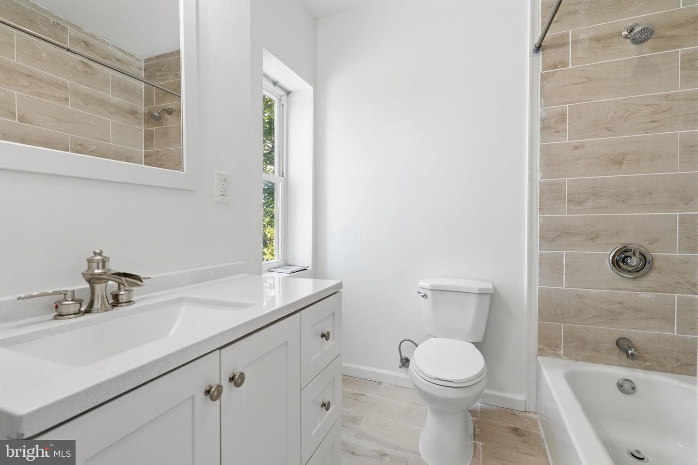 3146 Euclid Avenue photo 21