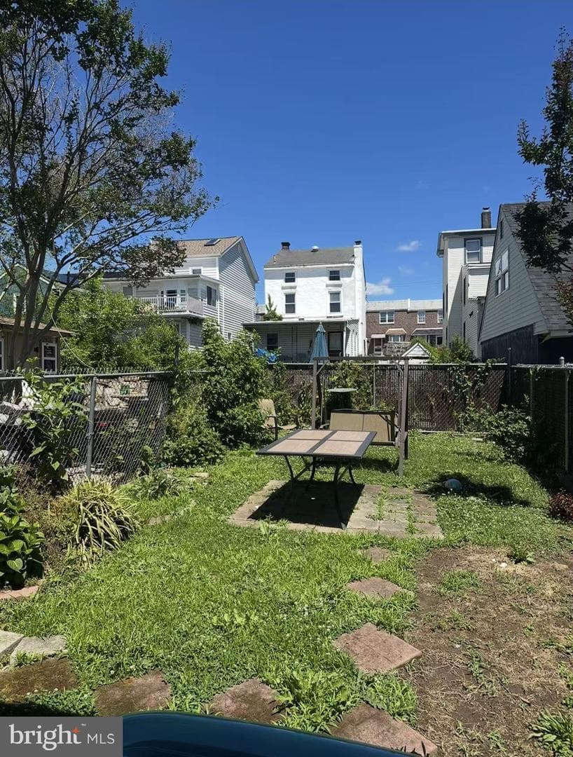 8072 Craig Street photo 5