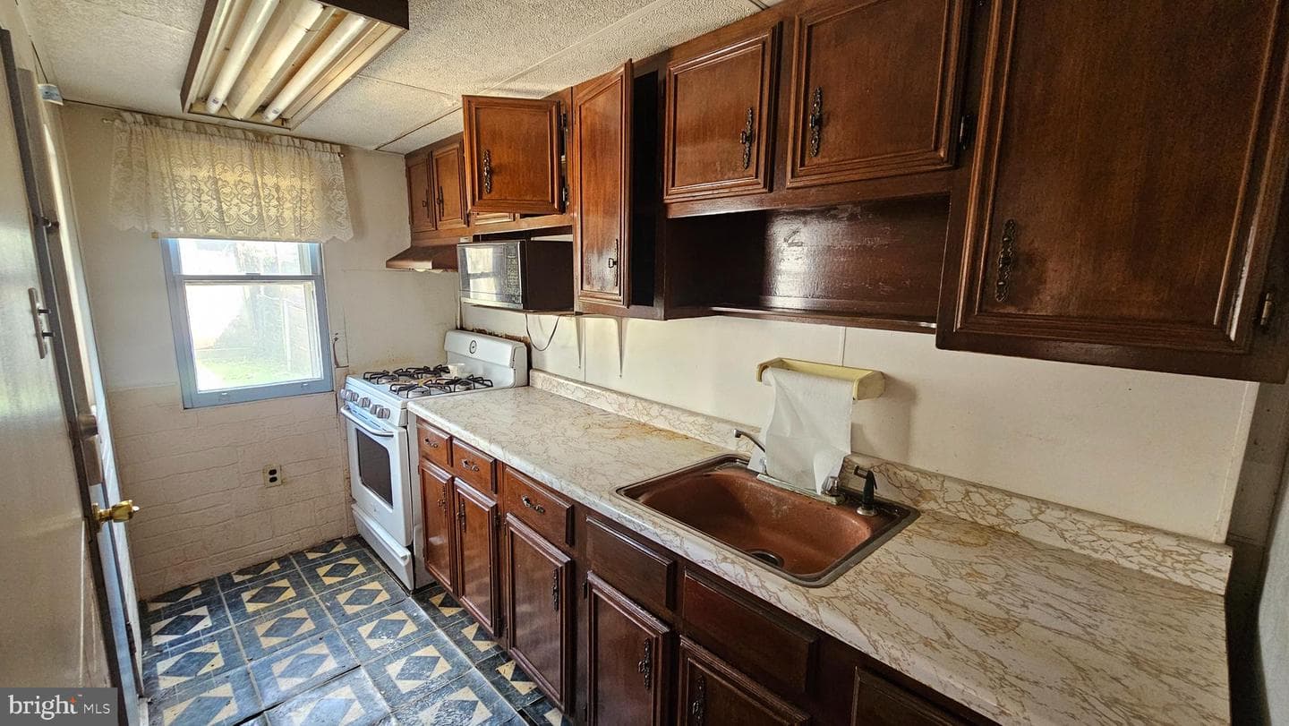 159 Markle Street photo 11