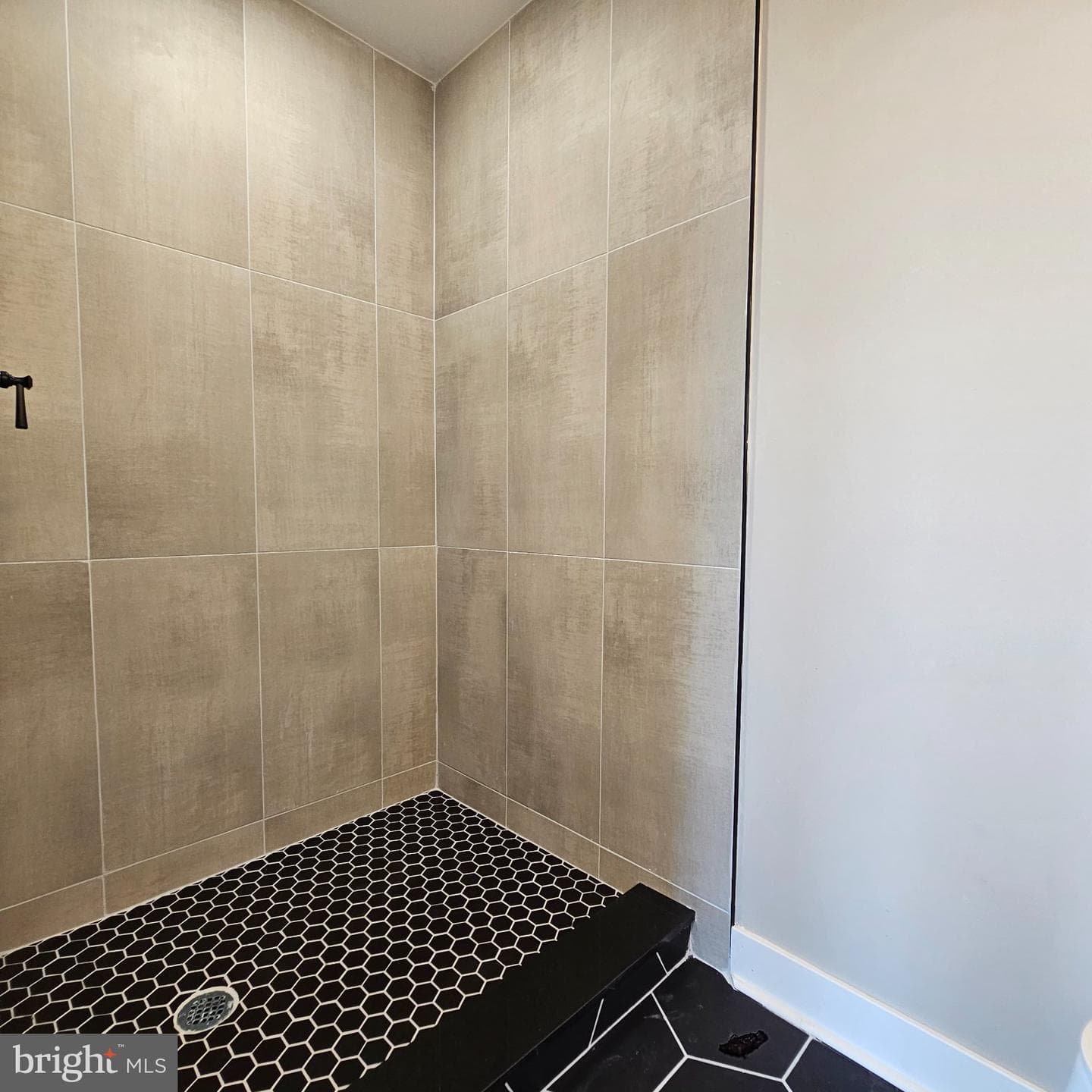 60 N 62nd Street photo 11