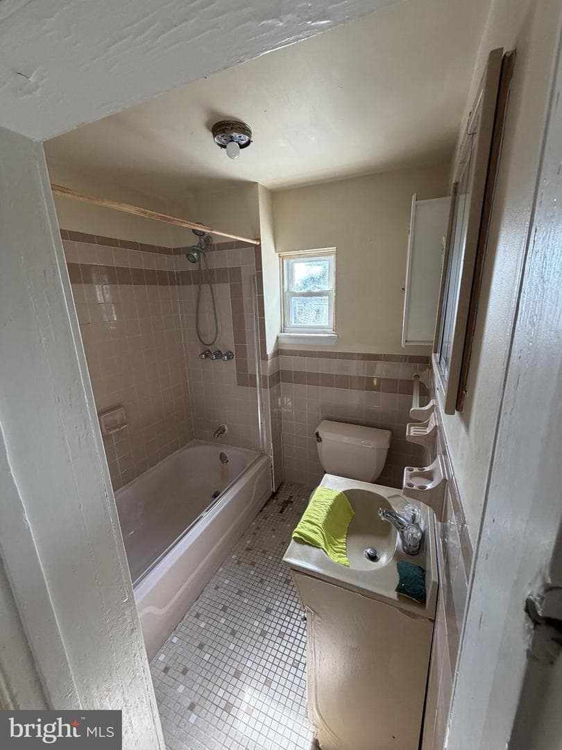 3540 N 6th Street photo 9