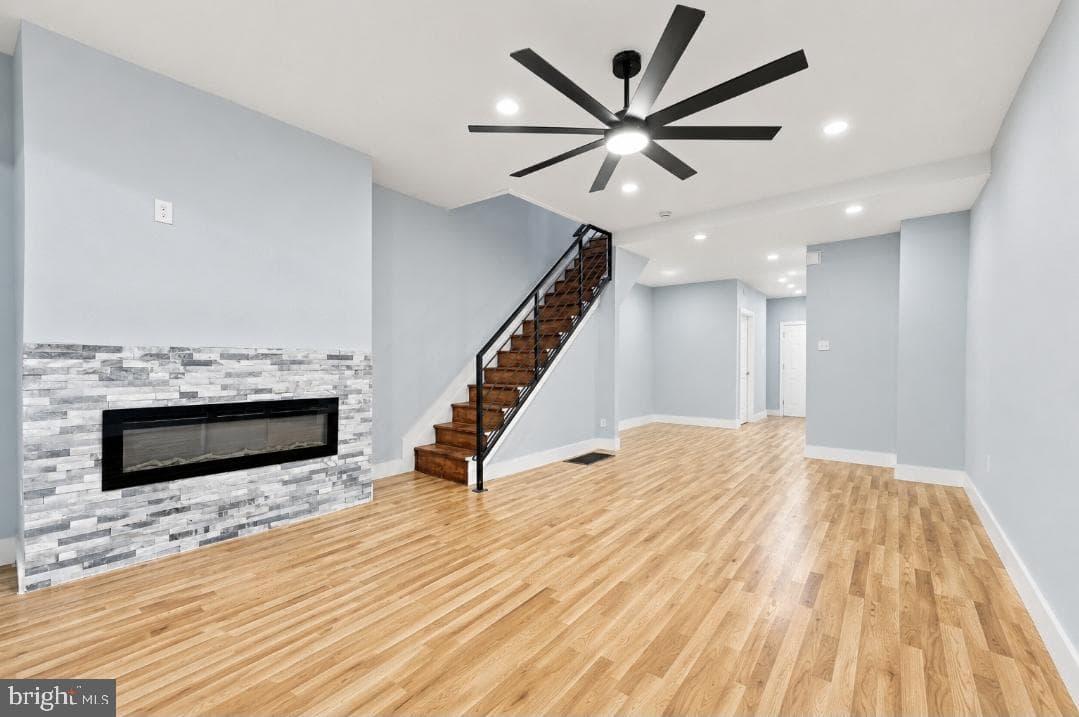 5722 Malcolm Street photo 3