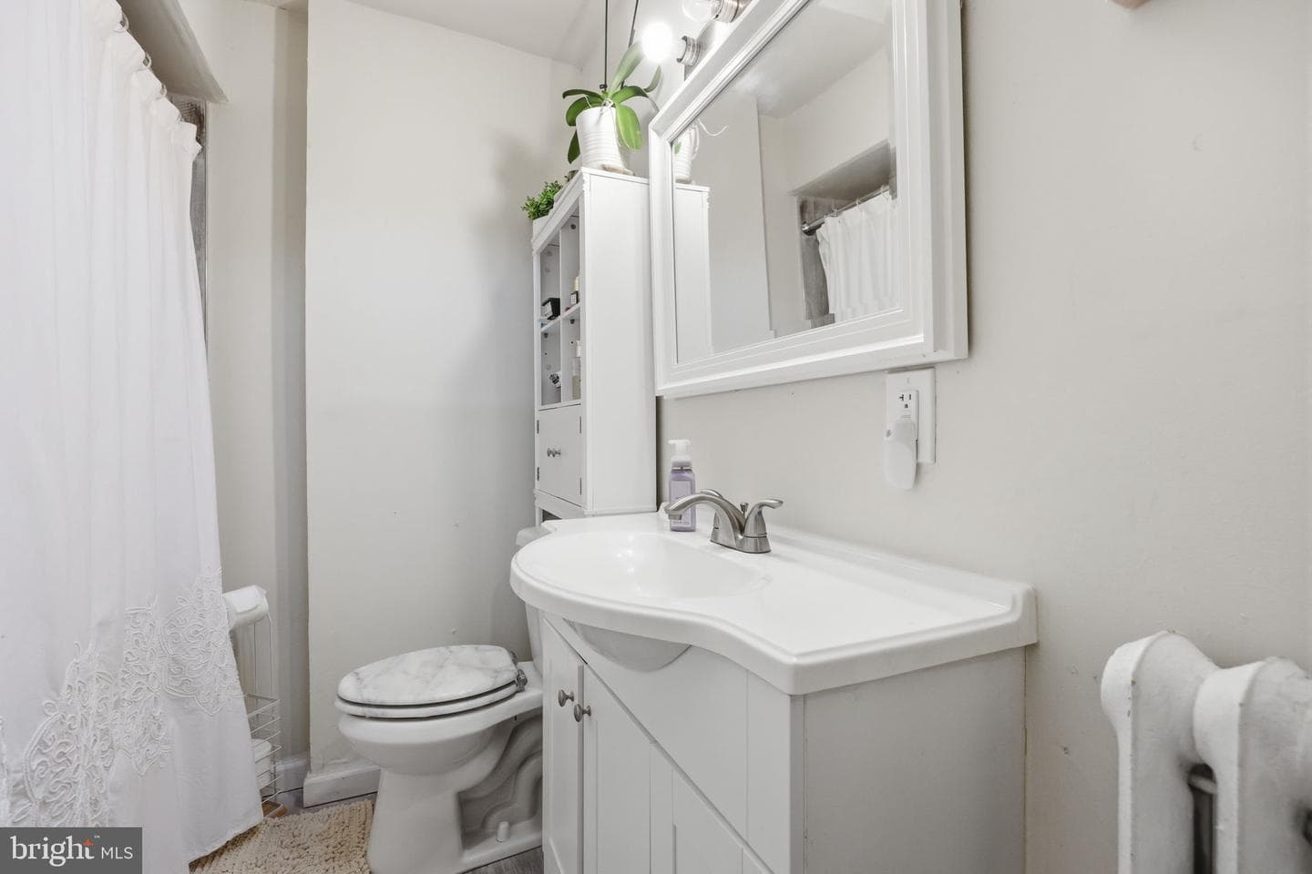 2047 E Rittenhouse Street photo 10