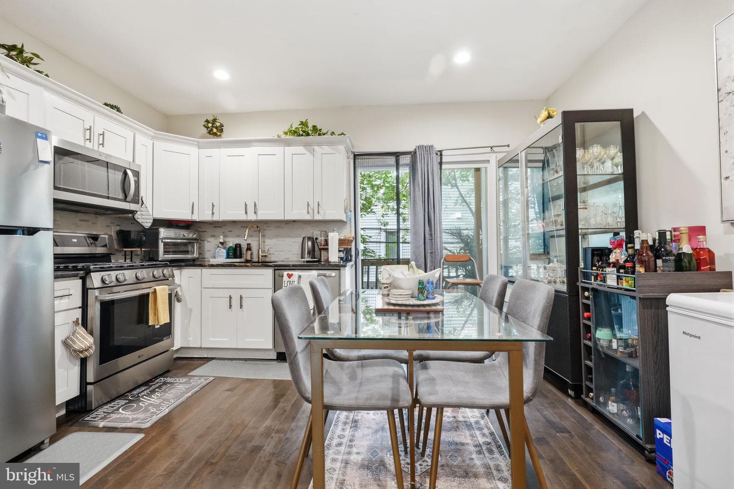 2047 E Rittenhouse Street photo 7