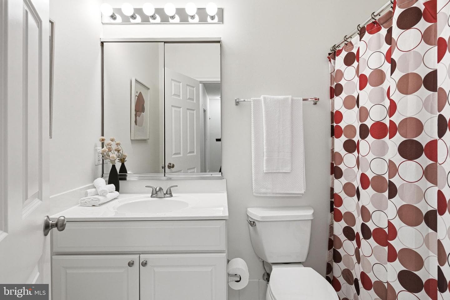 606 Admirals Way photo 17