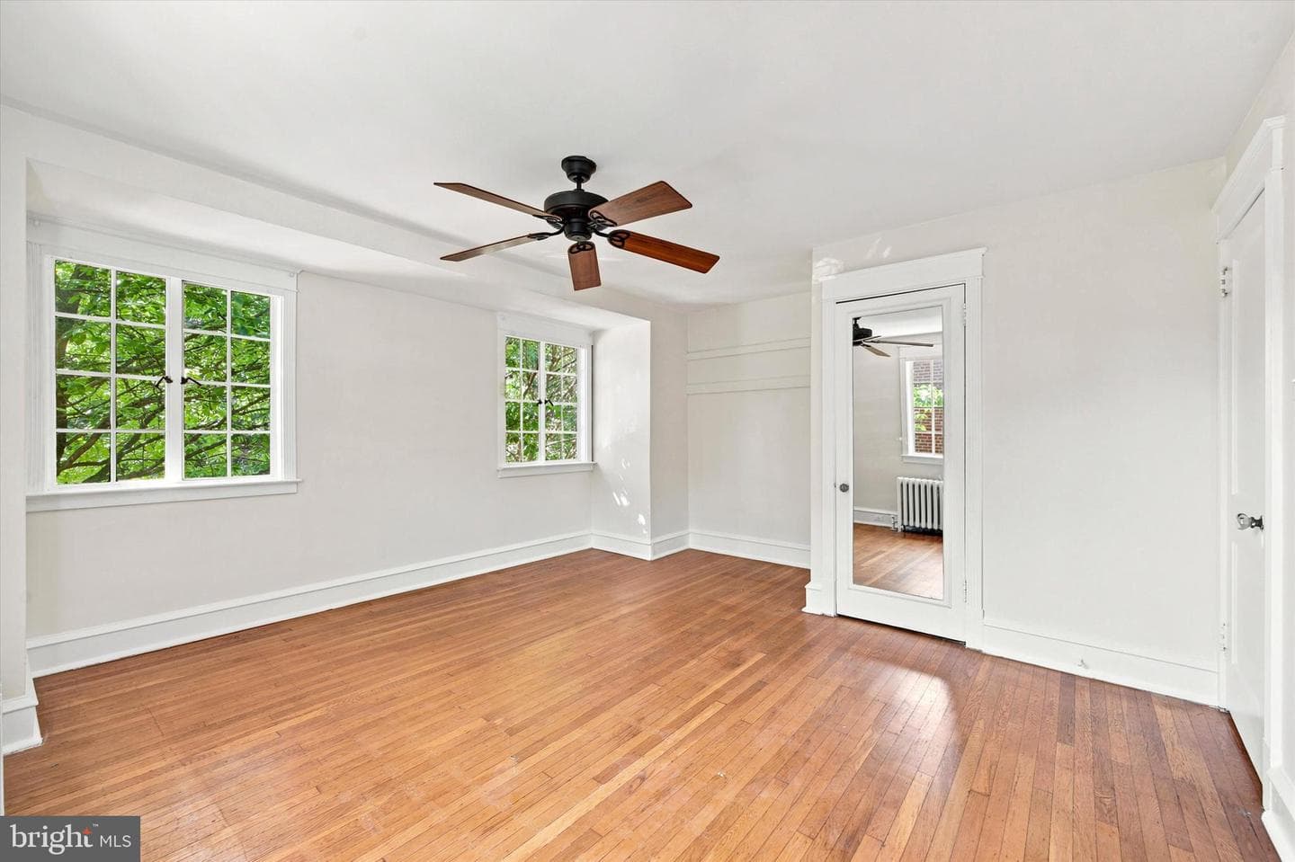 3433 W Penn Street photo 13