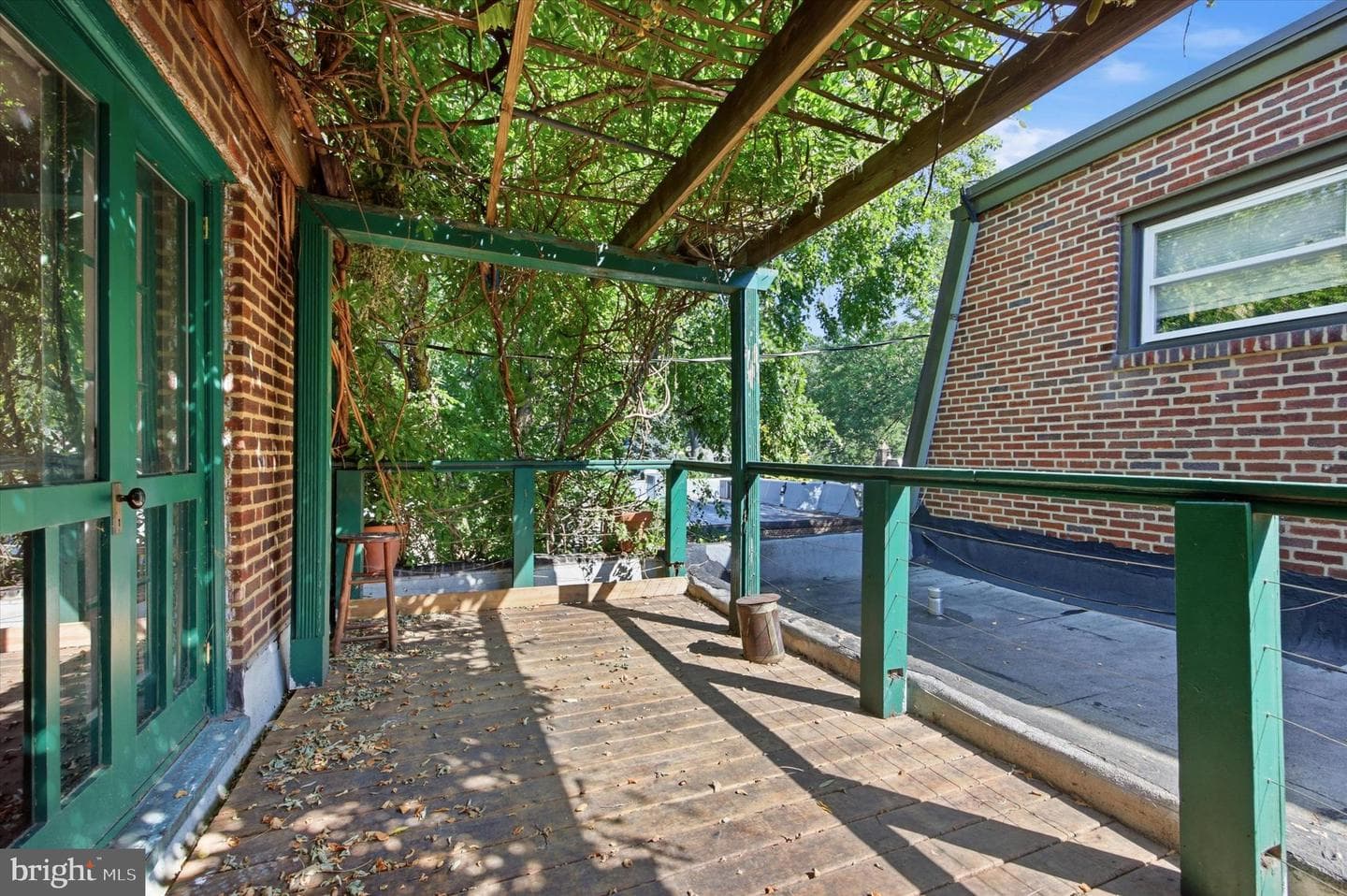 3433 W Penn Street photo 17