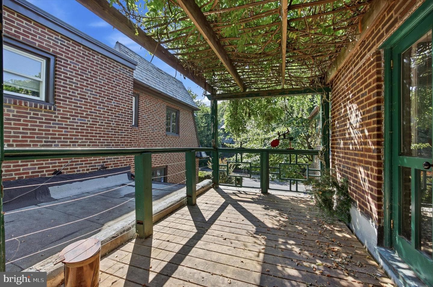 3433 W Penn Street photo 18