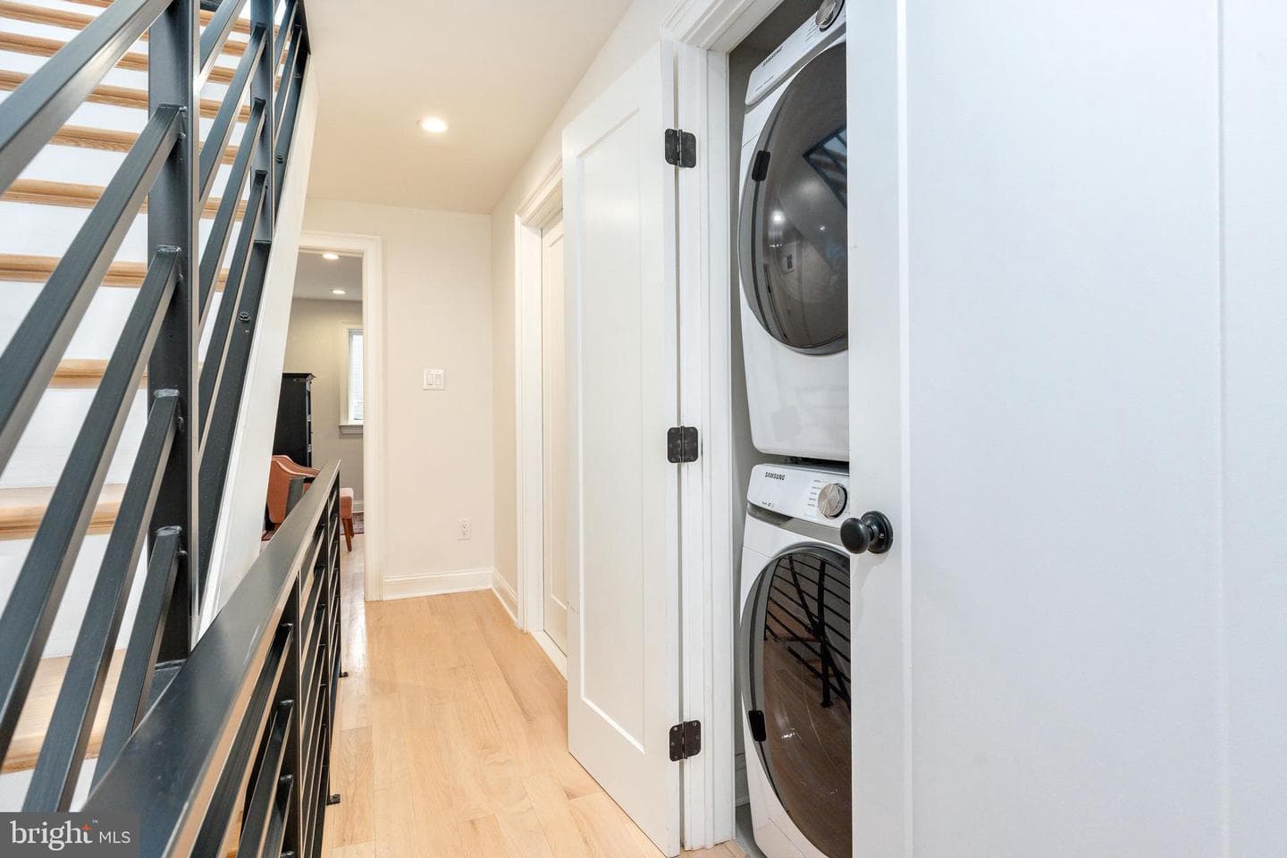 1651 E Berks Street photo 22