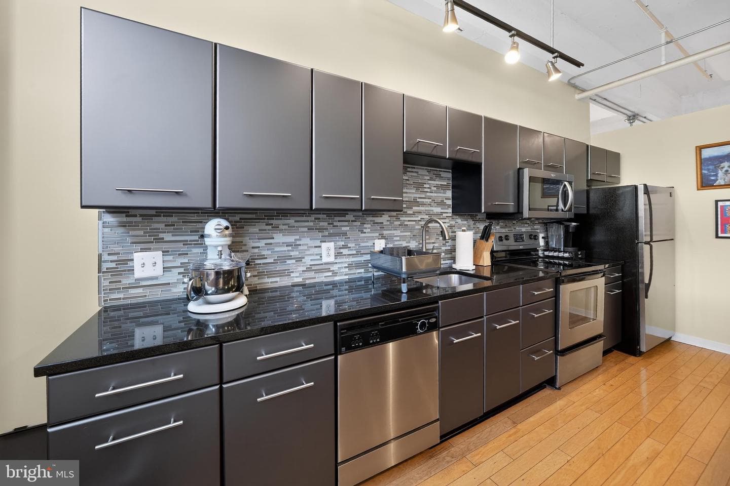 444 N 4th Street #202 photo 17