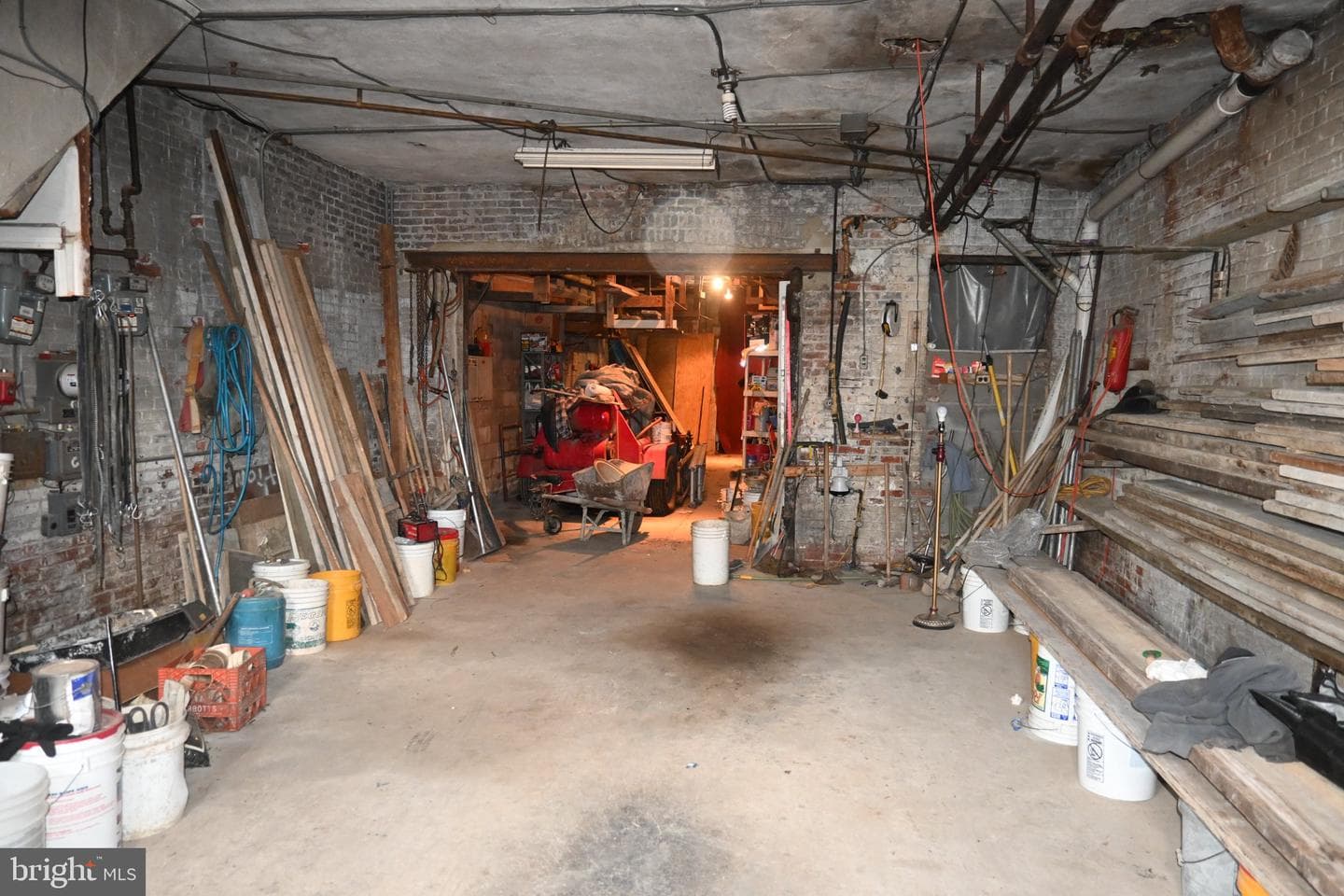 433 N Gross Street photo 3