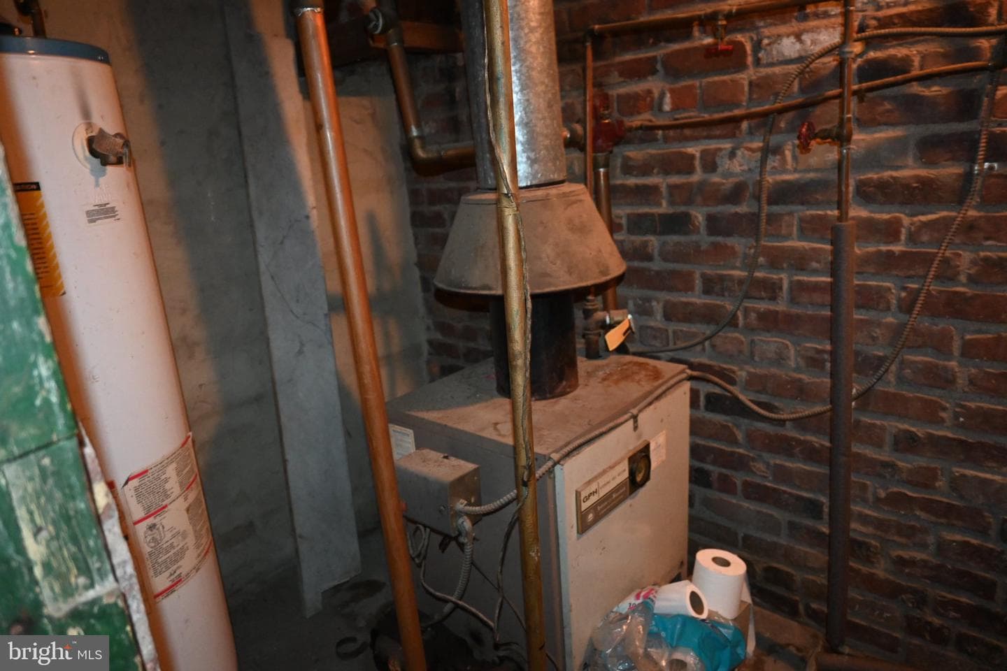 433 N Gross Street photo 8