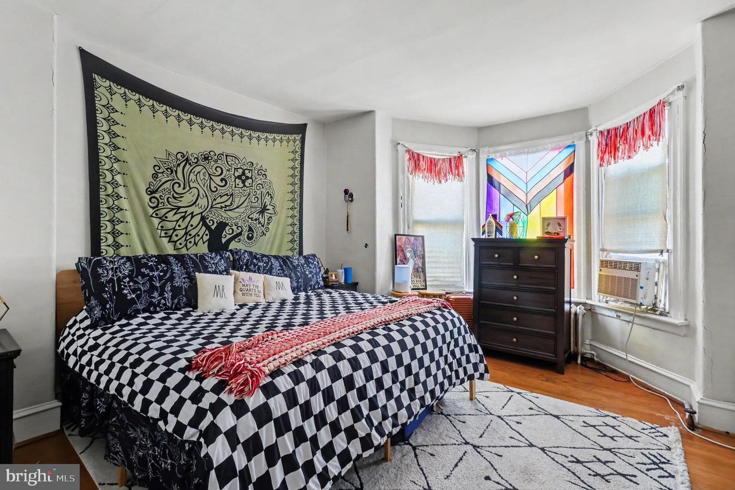 154 W Salaignac Street photo 13