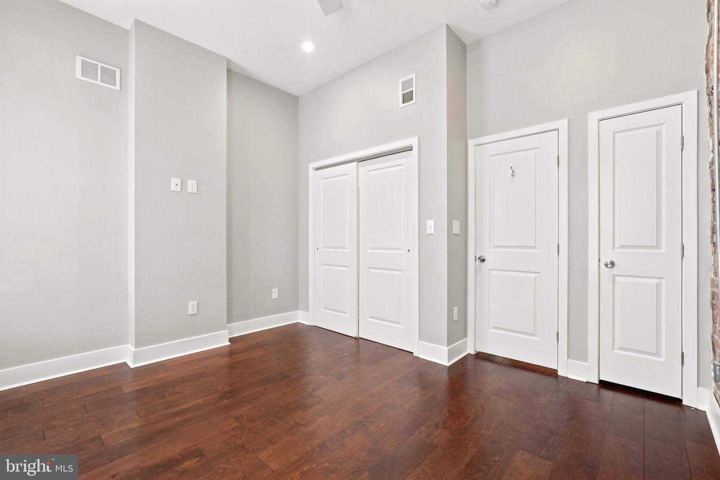 2513 S Clarion Street photo 15