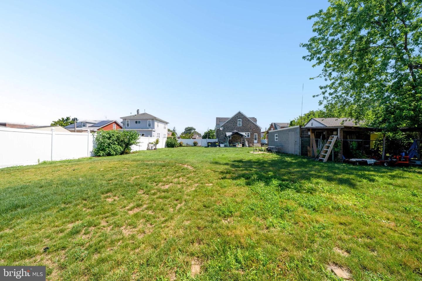 2224 Faunce Street photo 31