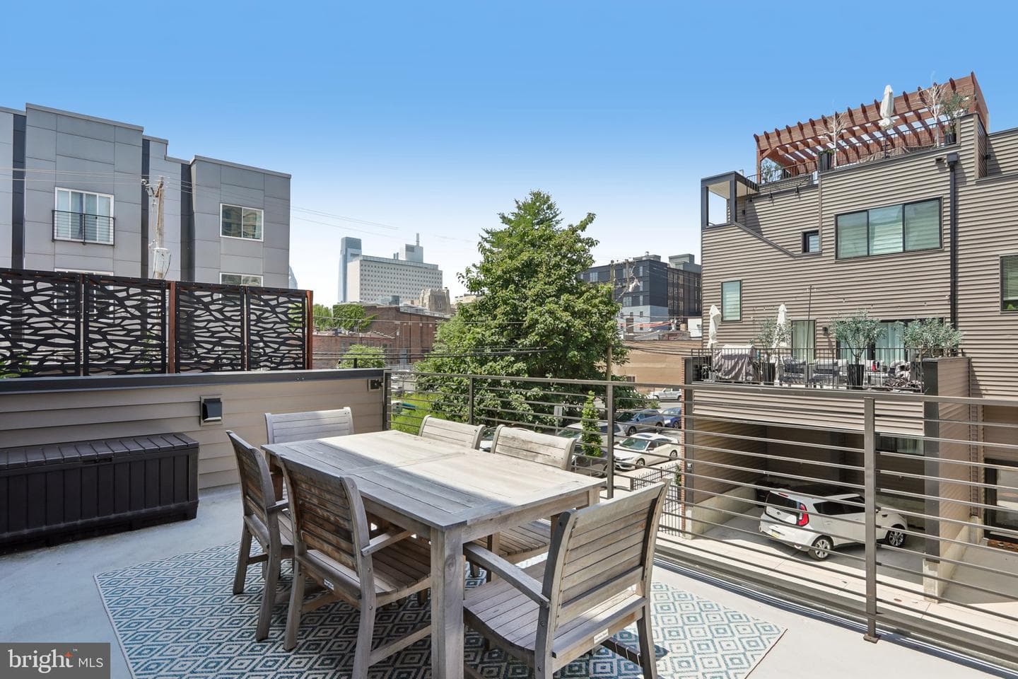 652 N 13th Street photo 9