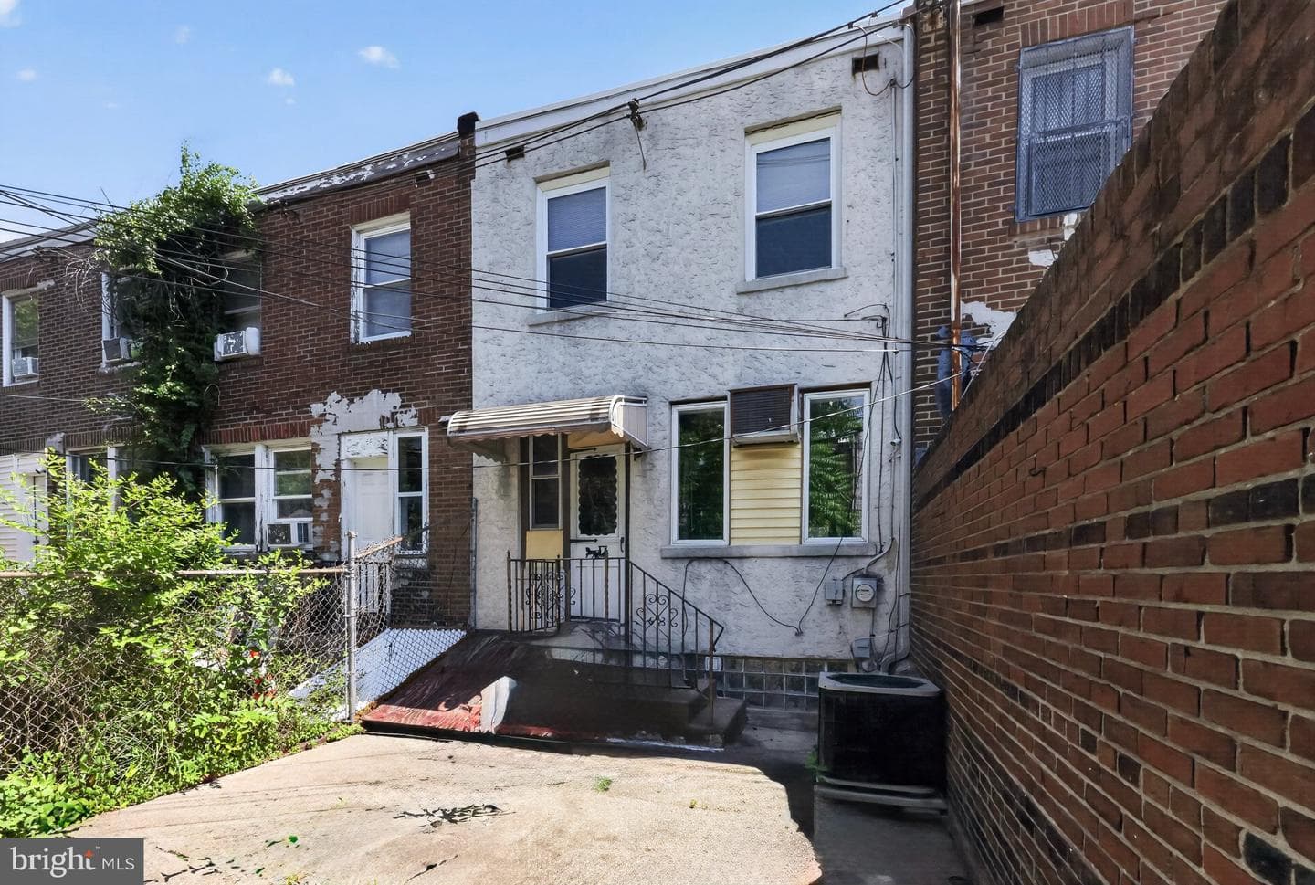 2558 S 61st Street photo 32