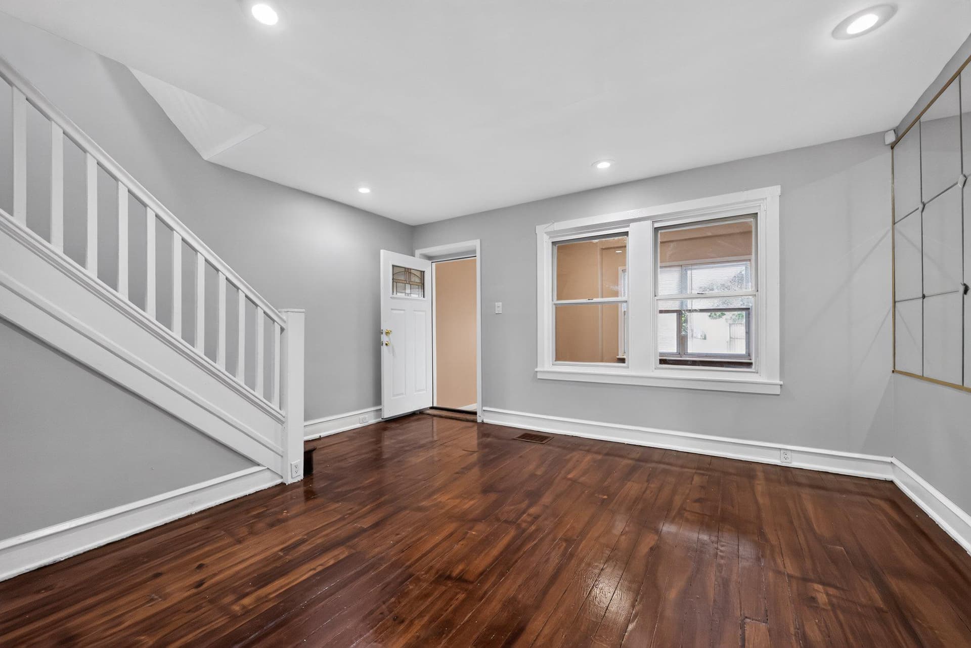 2558 S 61st Street photo 8