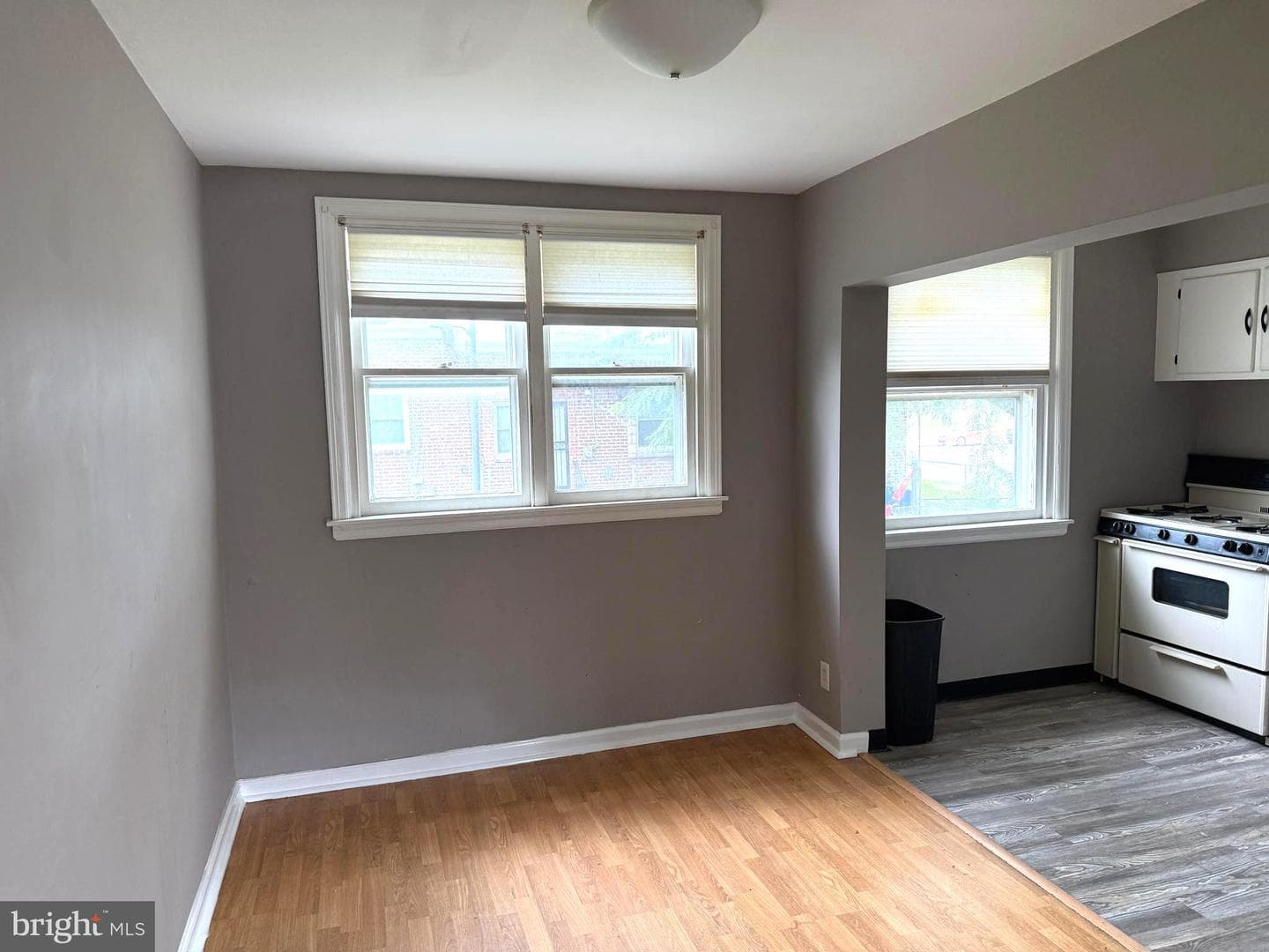 2037 Anchor Street photo 9