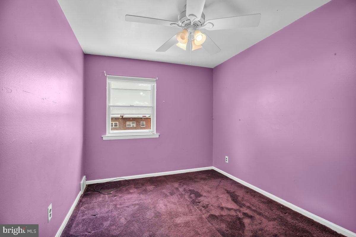 12767 Dunks Ferry Road photo 19