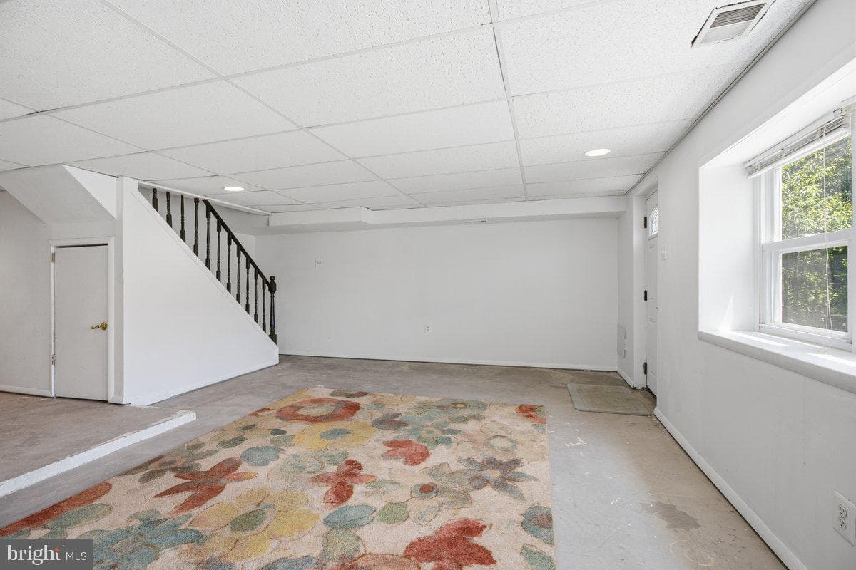 12767 Dunks Ferry Road photo 22