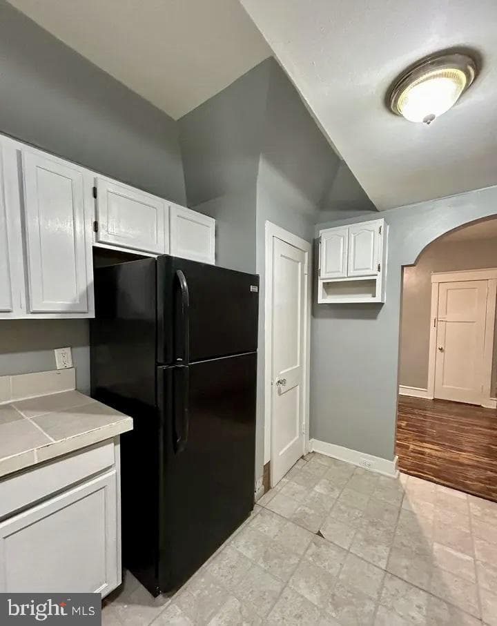 5834 Beaumont Avenue photo 4