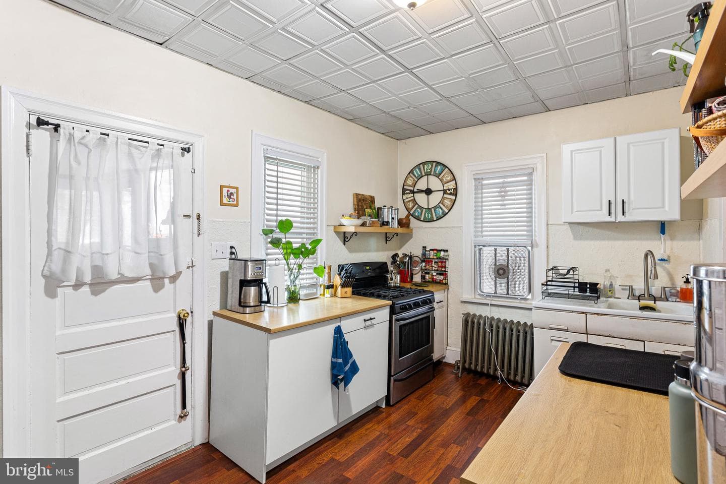 4827 Ogle Street photo 9