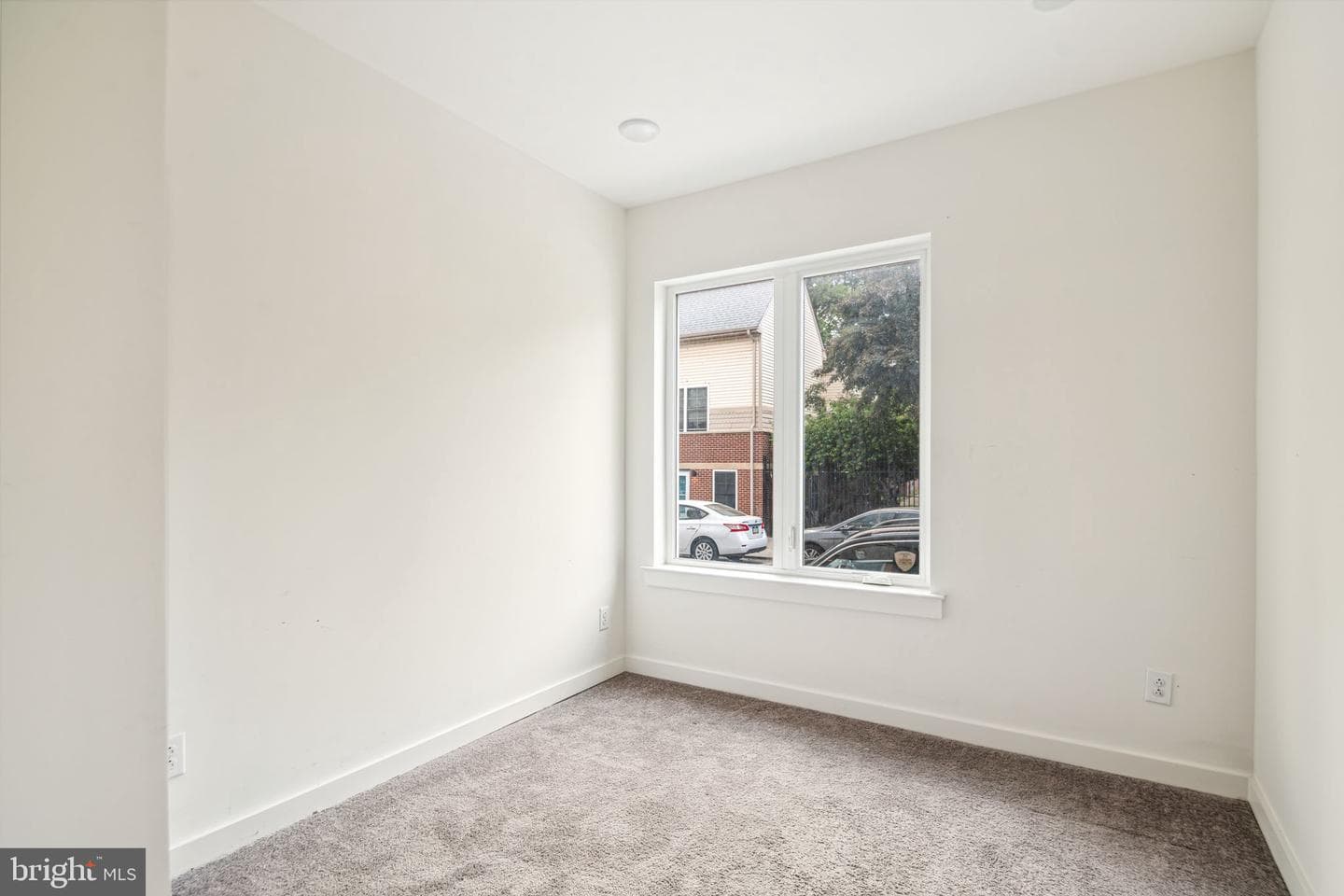 1843 N 6th Street #10 photo 5