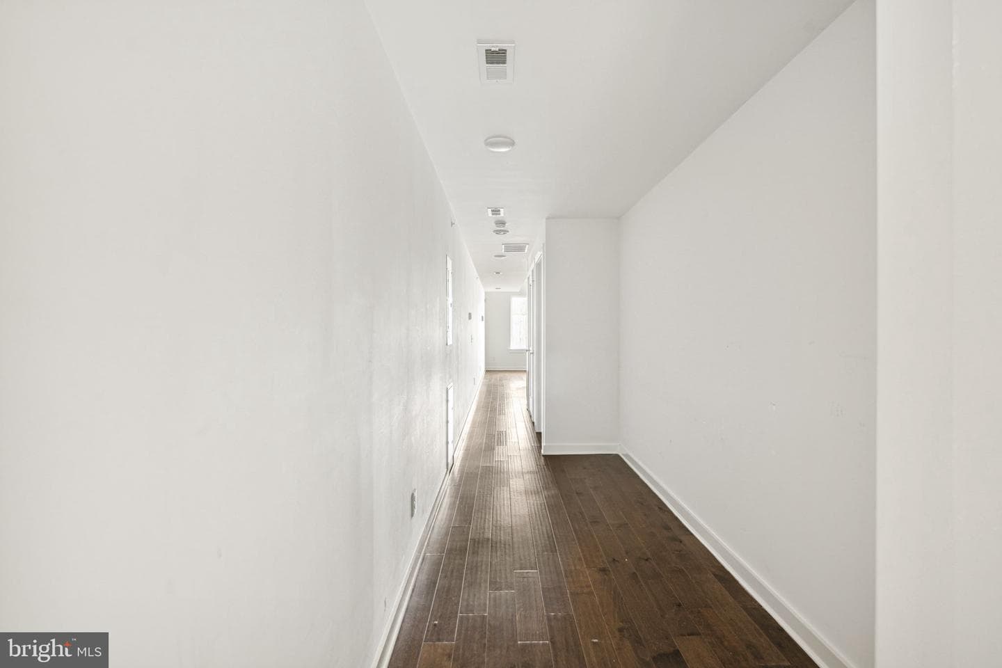 1843 N 6th Street #10 photo 8