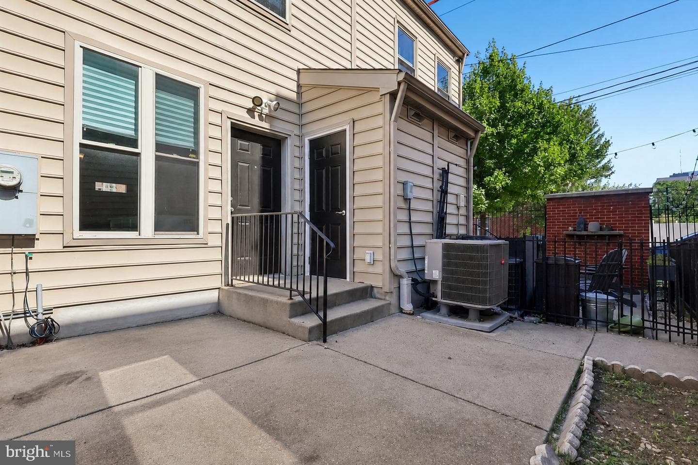 739 S 13th Street #b photo 27