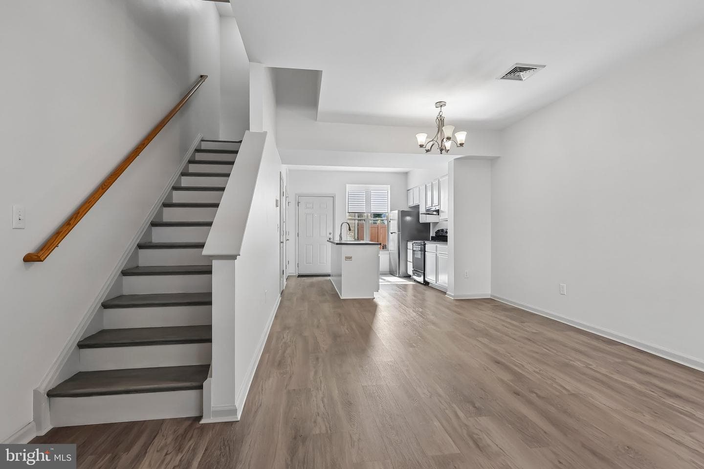 739 S 13th Street #b photo 6