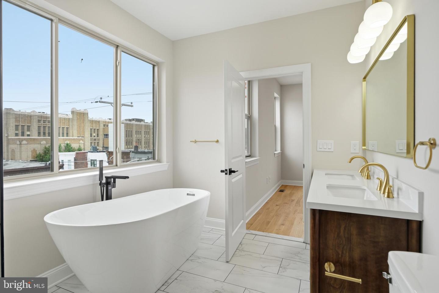 1831 S 22nd Street #a photo 18