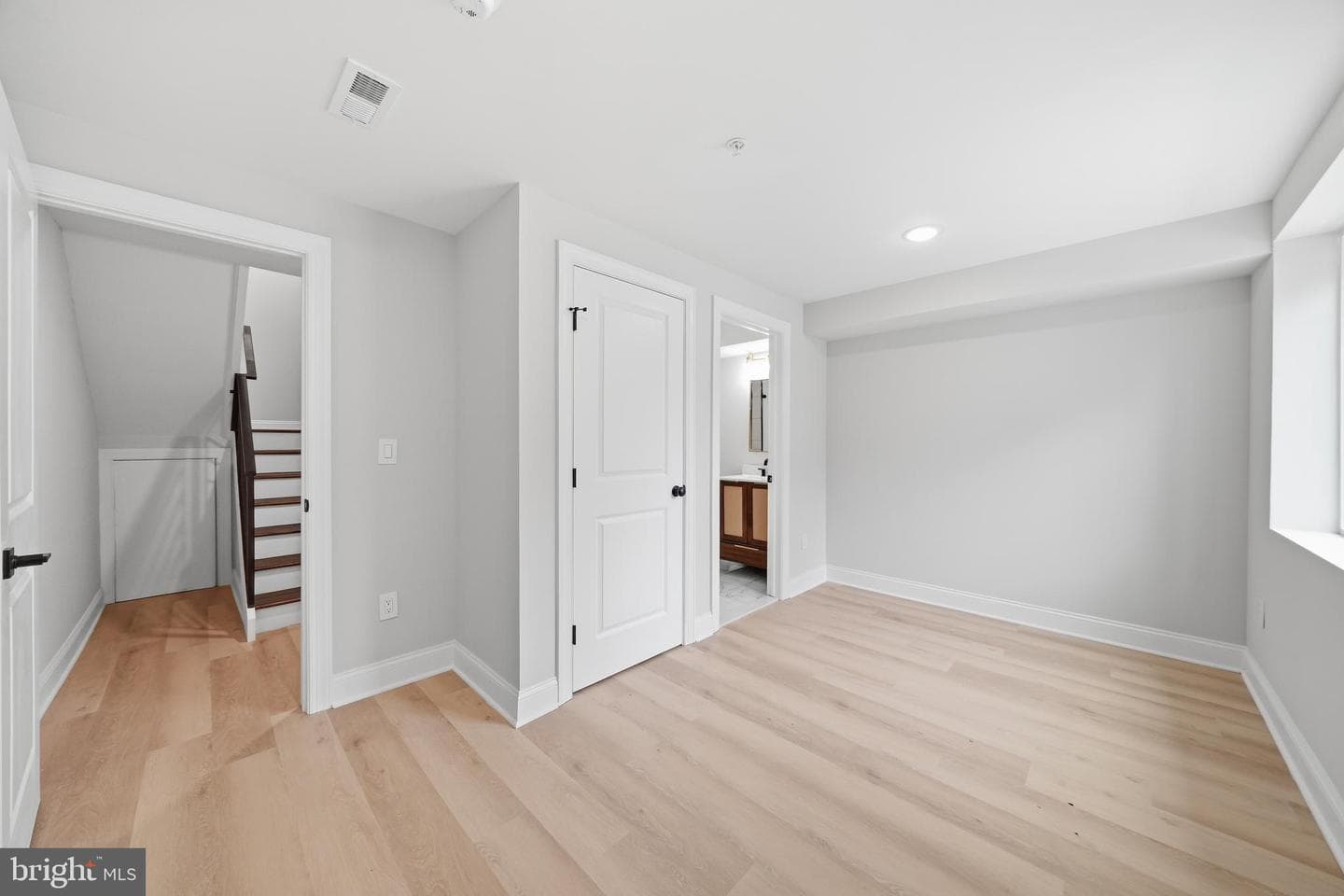 1826 S 22nd Street #b photo 6