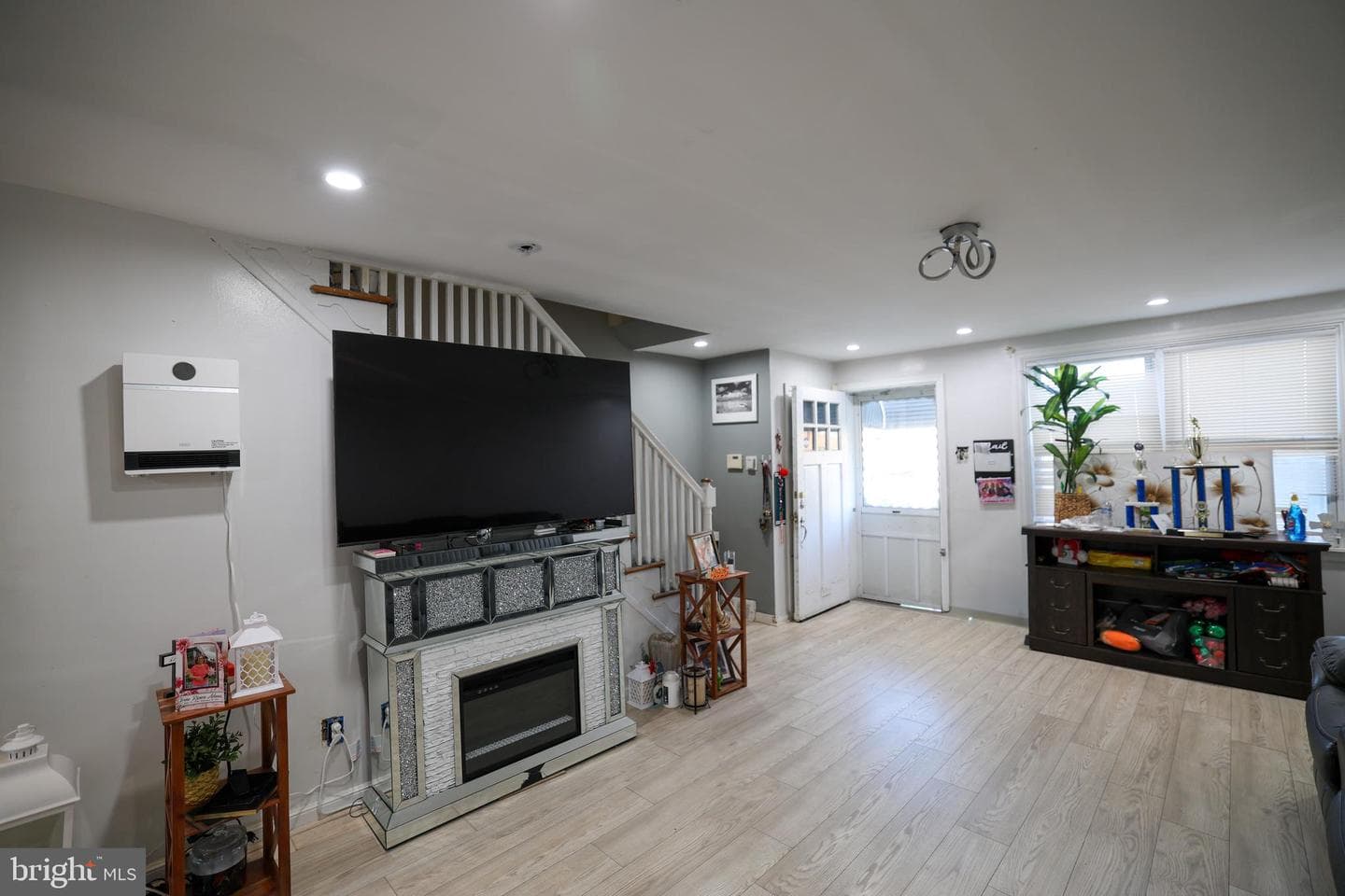 5936 A Street photo 5